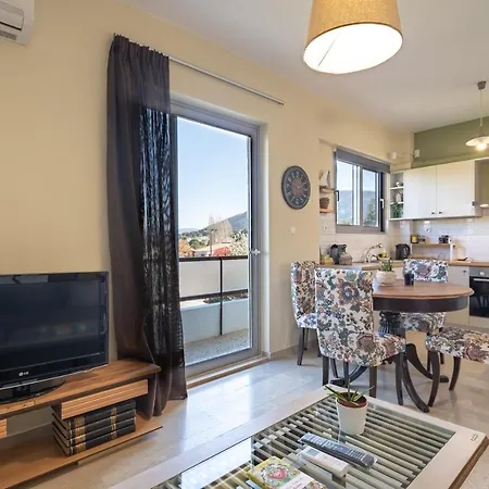 2 Bedrooms 4 Persons By Mps *